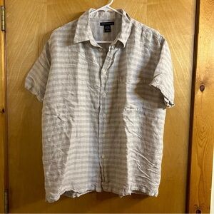 Men’s Linen Short Sleeve Button-Up Shirt by State-Ments Size Large